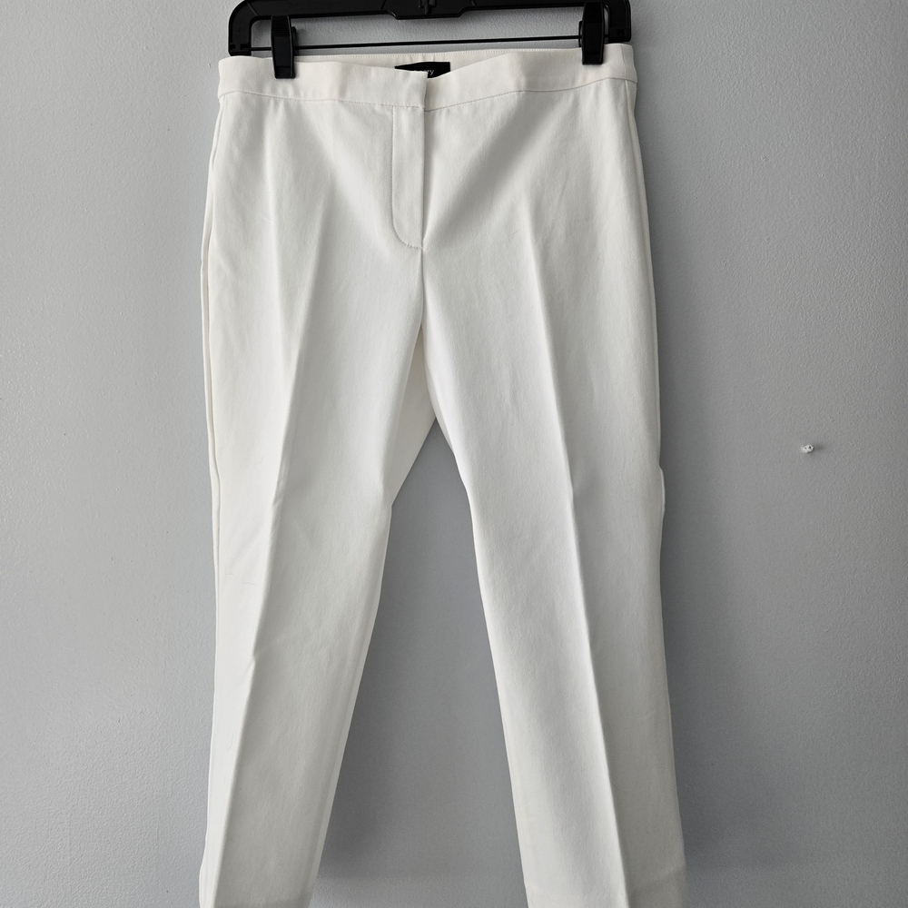 NWOT Theory White Bistretch Bermuda Shorts, s2